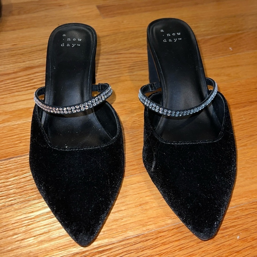 Women’s A New Day Black Velvet Rhinestone Heels - Picture 2 of 5